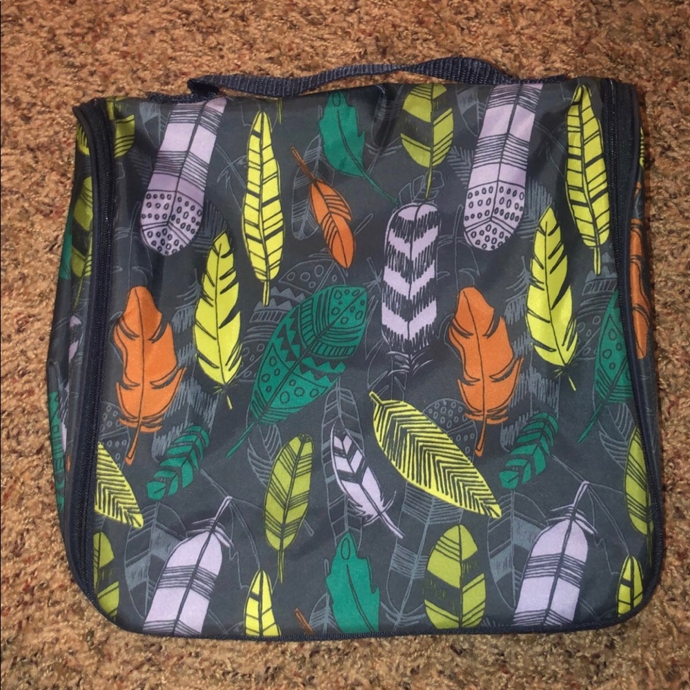 Thirty-one toiletry bag